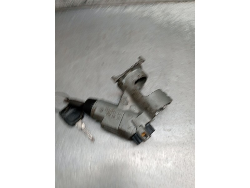 Recambio de conmutador de arranque para seat ibiza ii (6k1) 1.9 d referencia OEM IAM 357905851  