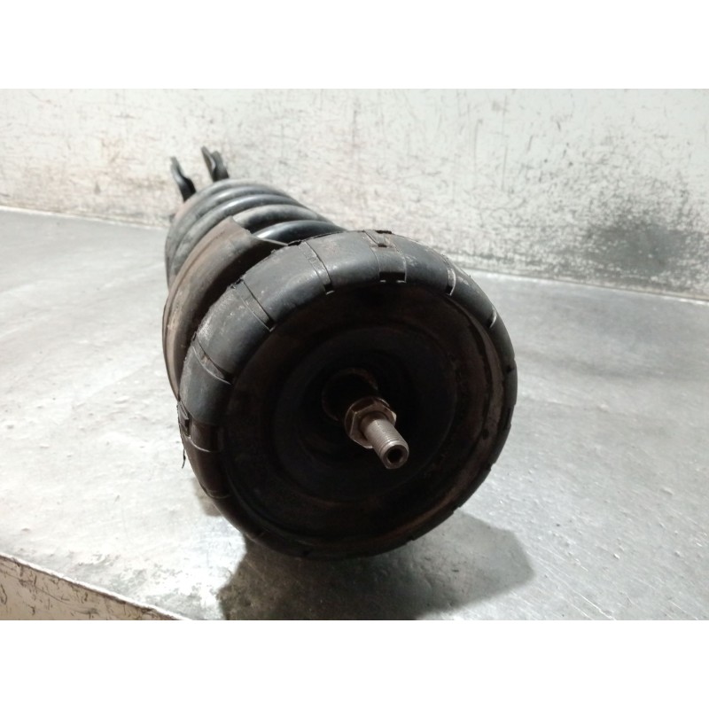 Recambio de amortiguador delantero derecho para nissan primastar furgoneta (x83) 1.9 dci 100 referencia OEM IAM  335803 