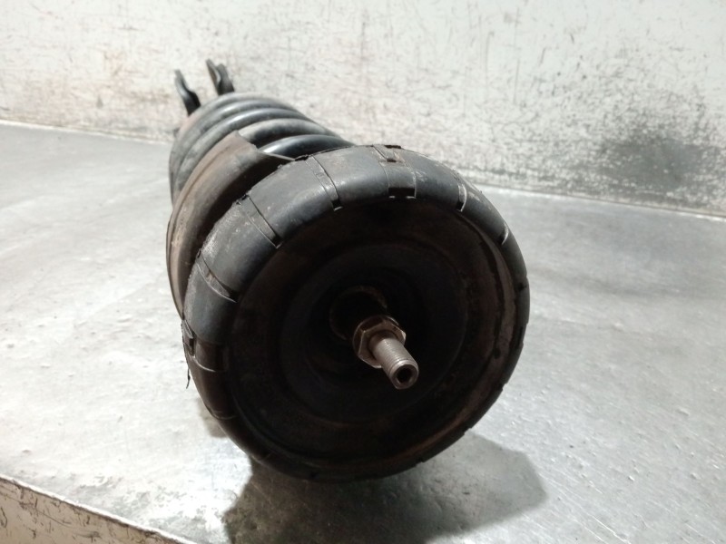 Recambio de amortiguador delantero derecho para nissan primastar furgoneta (x83) 1.9 dci 100 referencia OEM IAM  335803 