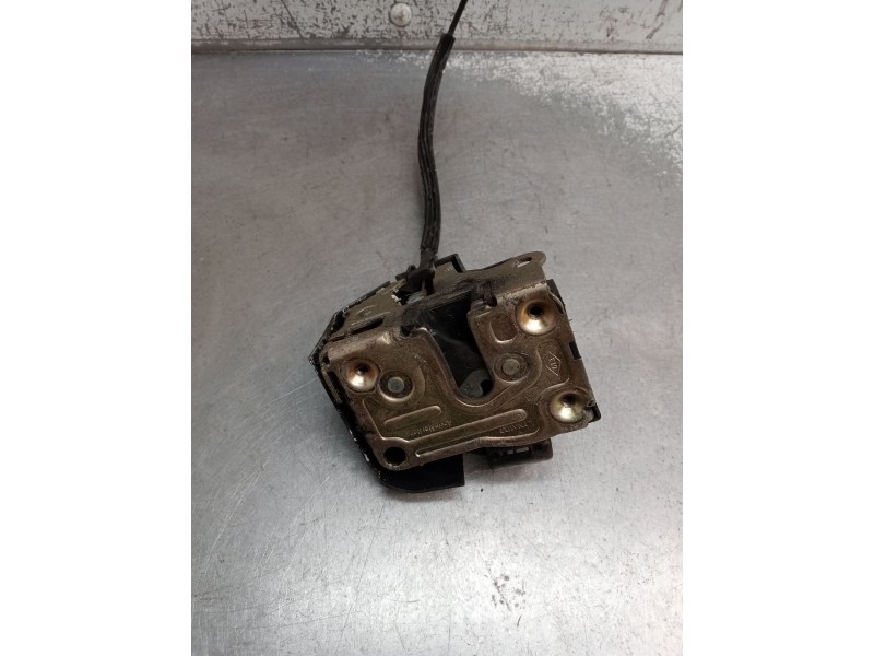 Recambio de motor cierre centralizado delantero izquierdo para renault clio ii (bb_, cb_) 1.5 dci (b/cb08) referencia OEM IAM   