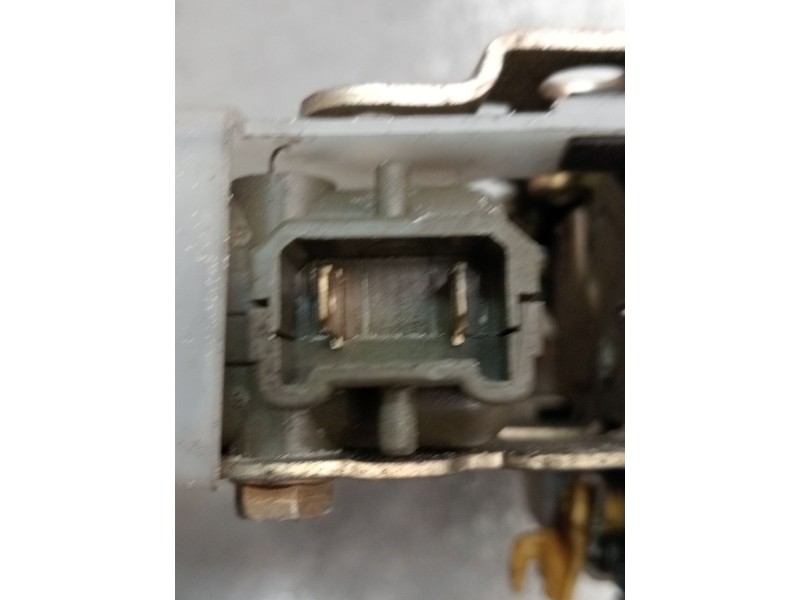 Recambio de motor cierre centralizado trasero derecho para renault clio ii (bb_, cb_) 1.5 dci (b/cb08) referencia OEM IAM   