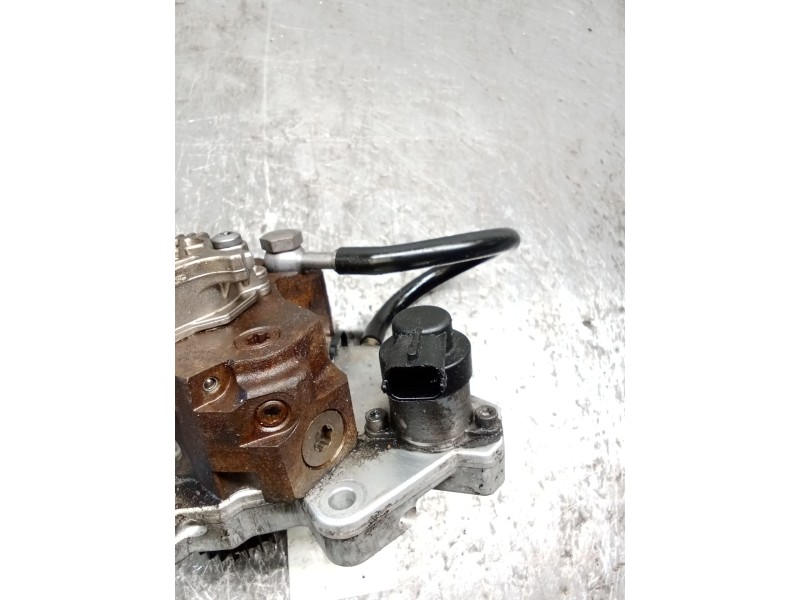 Recambio de bomba inyeccion para renault megane ii coupé-cabriolet (em0/1_) 2.0 dci referencia OEM IAM 0445010099 8200680077 H82