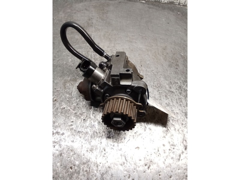 Recambio de bomba inyeccion para peugeot partner tepee 1.6 hdi 90 referencia OEM IAM 0445010516 9688499680 BOSCH