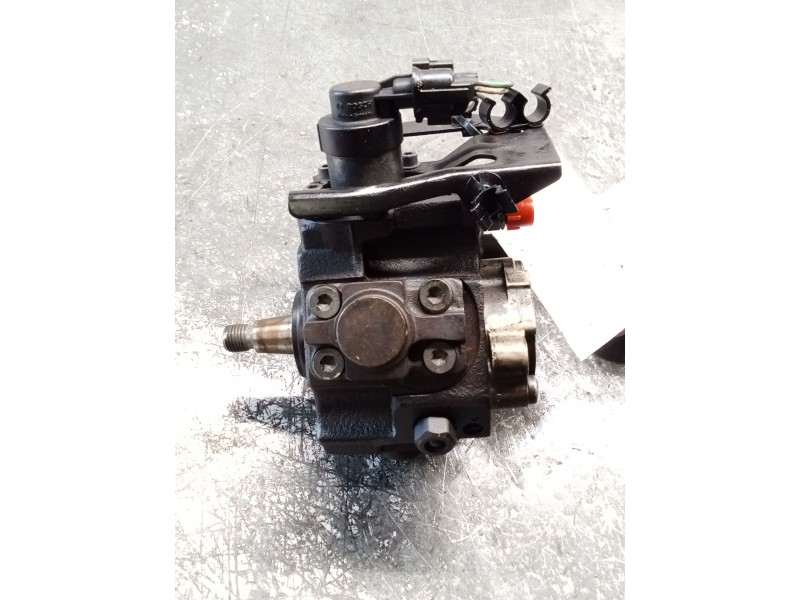 Recambio de bomba inyeccion para peugeot 308 sw i (4e_, 4h_) 1.6 hdi referencia OEM IAM 0445010102 9683703780A BOSCH