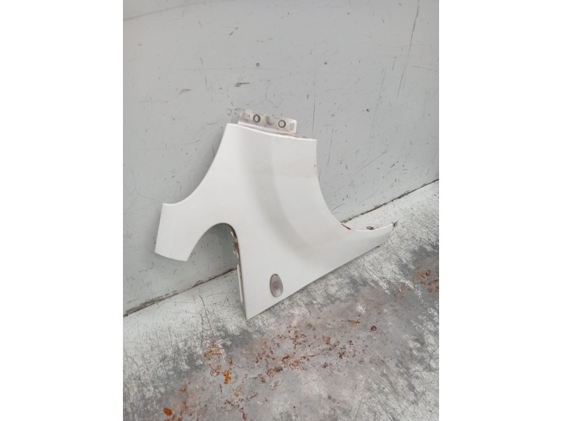 Recambio de aleta delantera derecha para citroën c-zero referencia OEM IAM   