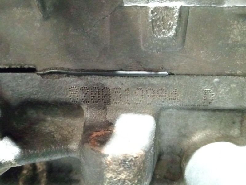 Recambio de culata para renault megane ii coupé-cabriolet (em0/1_) 2.0 dci referencia OEM IAM 8200519994 M9R A7 