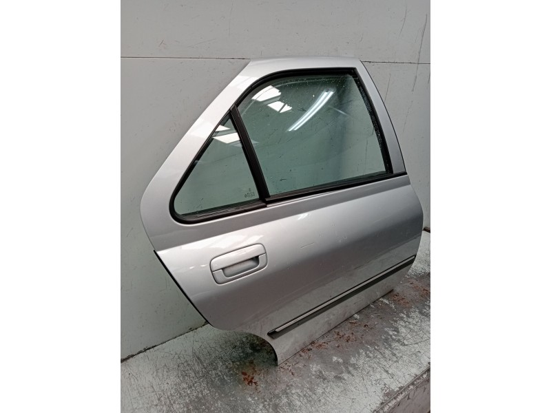 Recambio de puerta trasera derecha para peugeot 406 (8b) 2.0 hdi 110 referencia OEM IAM   
