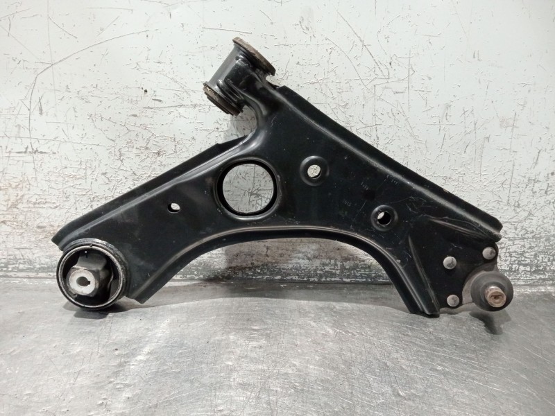 Recambio de brazo suspension inferior delantero derecho para fiat doblo autobús (263_) 1.6 d multijet (263axd1b) referencia OEM 
