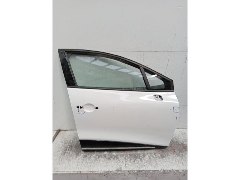 Recambio de puerta delantera derecha para renault clio iv (bh_) 0.9 tce 90 referencia OEM IAM   