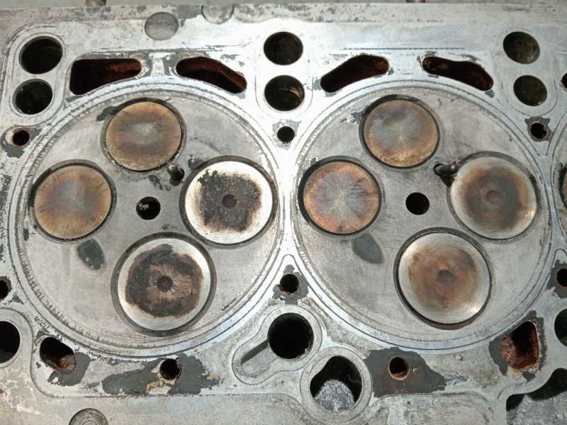 Recambio de culata para audi a4 b7 avant (8ed) 2.0 tdi 16v referencia OEM IAM 03G103373 BLB 