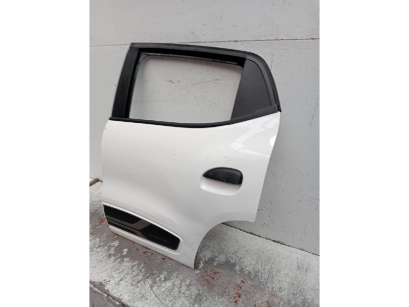 Recambio de puerta trasera izquierda para dacia spring ev (b6m1) referencia OEM IAM   