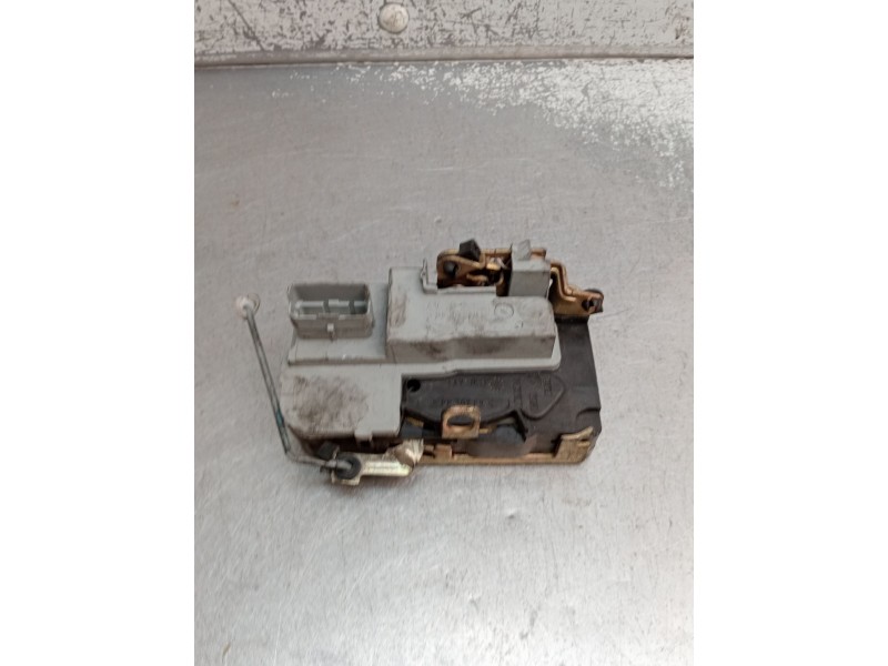 Recambio de motor cierre centralizado delantero derecho para peugeot 206 hatchback (2a/c) 1.4 i referencia OEM IAM   