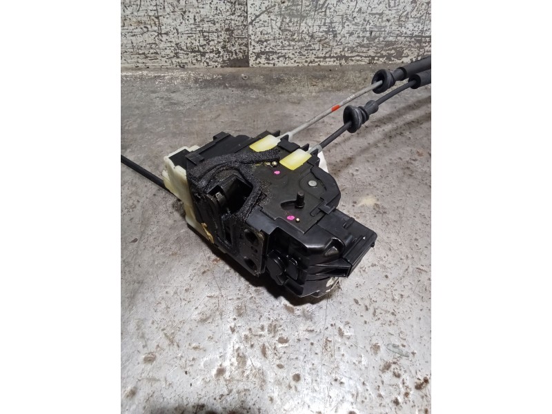 Recambio de motor cierre centralizado trasero izquierdo para hyundai sonata v (nf) 2.0 crdi referencia OEM IAM 814103K000  