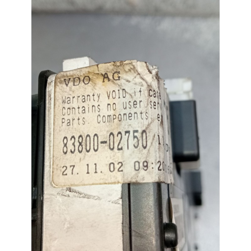 Recambio de cuadro instrumentos para toyota corolla (_e12_) 1.6 vvt-i (zze121_) referencia OEM IAM 8380002750  