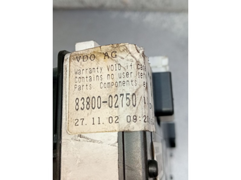 Recambio de cuadro instrumentos para toyota corolla (_e12_) 1.6 vvt-i (zze121_) referencia OEM IAM 8380002750  
