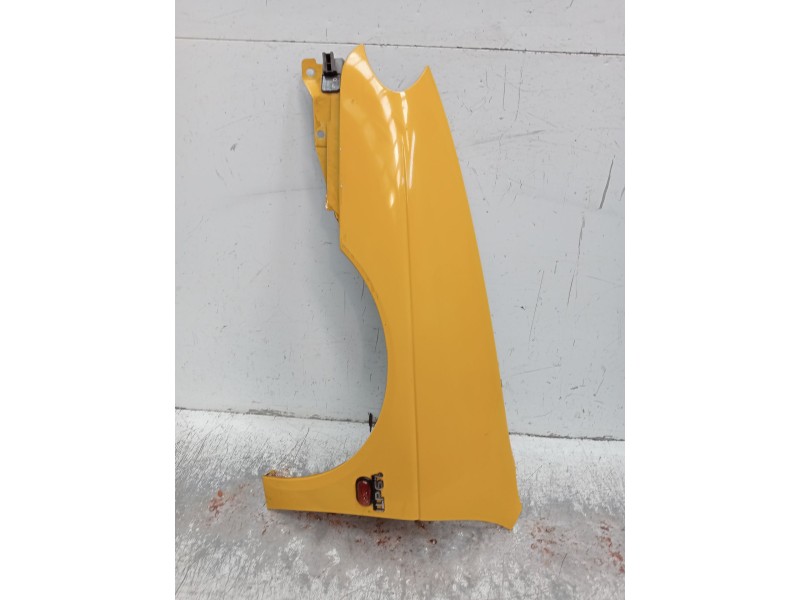 Recambio de aleta delantera izquierda para renault megane i coach (da0/1_) 1.9 dti (da0n) referencia OEM IAM   