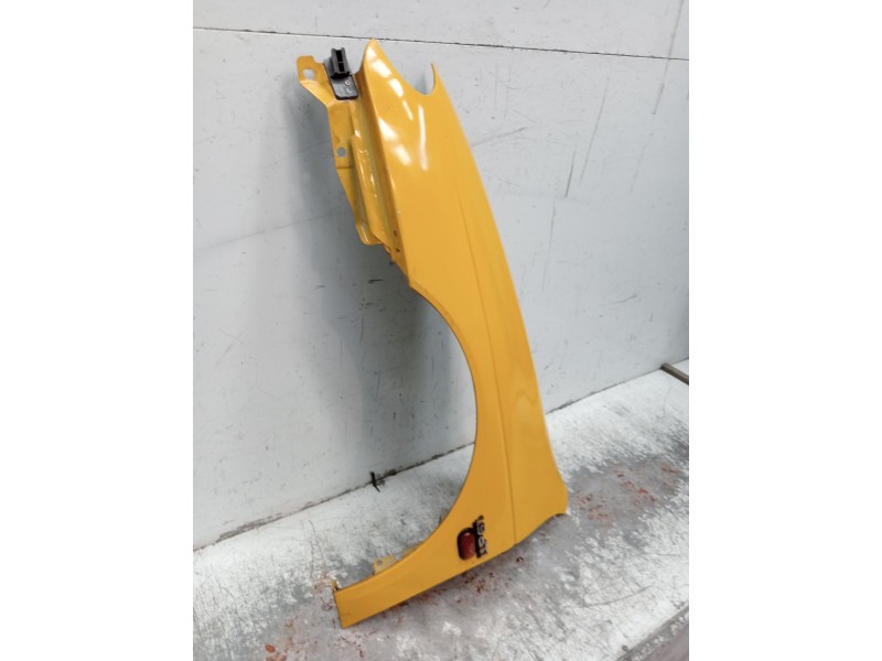 Recambio de aleta delantera izquierda para renault megane i coach (da0/1_) 1.9 dti (da0n) referencia OEM IAM   