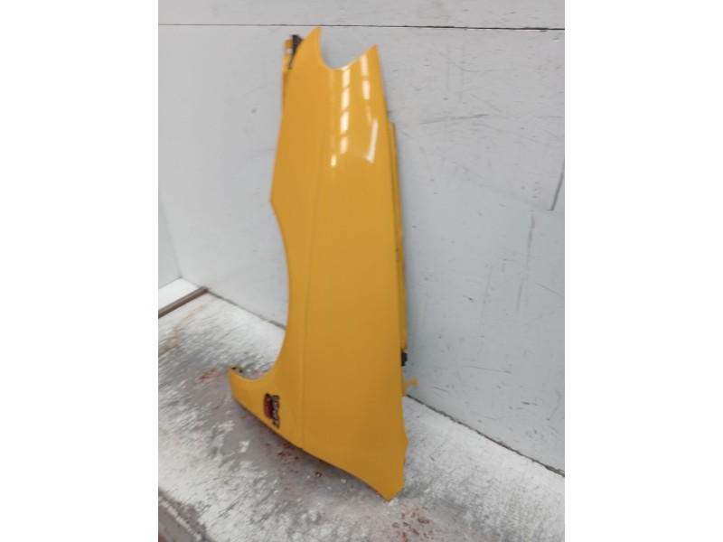 Recambio de aleta delantera izquierda para renault megane i coach (da0/1_) 1.9 dti (da0n) referencia OEM IAM   