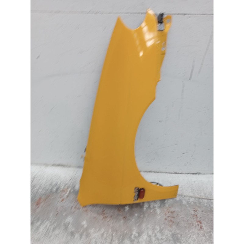 Recambio de aleta delantera derecha para renault megane i coach (da0/1_) 1.9 dti (da0n) referencia OEM IAM   