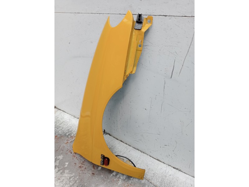 Recambio de aleta delantera derecha para renault megane i coach (da0/1_) 1.9 dti (da0n) referencia OEM IAM   