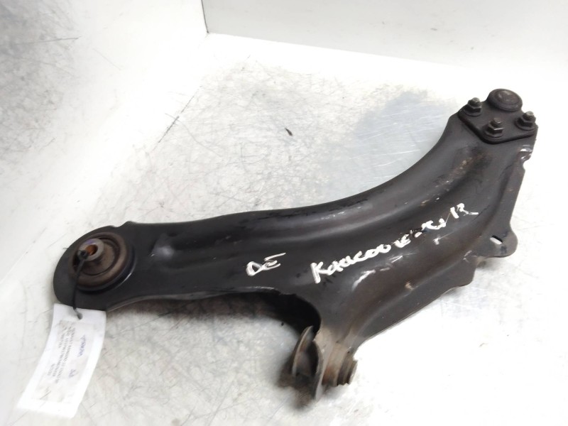 Recambio de brazo suspension inferior delantero derecho para renault kangoo profesional referencia OEM IAM   