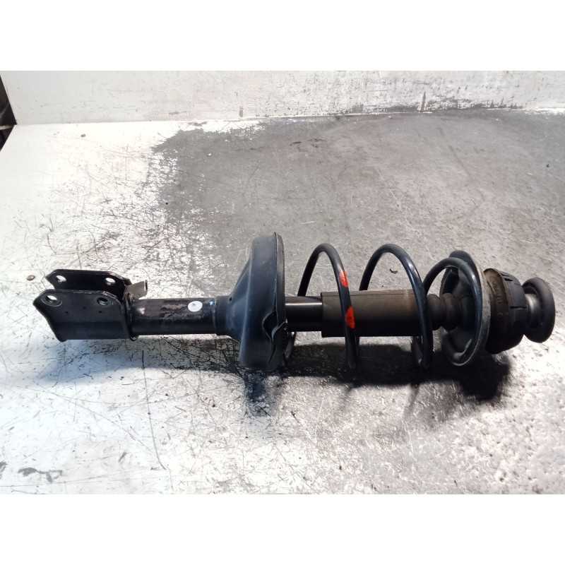 Recambio de amortiguador delantero derecho para renault clio ii (bb_, cb_) 1.5 dci (b/cb08) referencia OEM IAM   