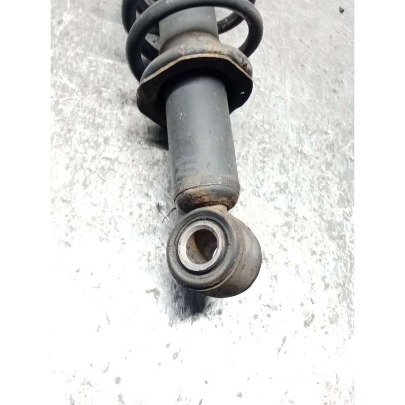 Recambio de amortiguador trasero izquierdo para toyota corolla (_e12_) 1.6 vvt-i (zze121_) referencia OEM IAM   