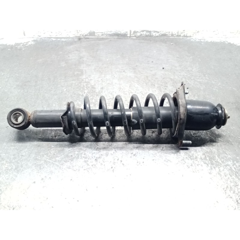 Recambio de amortiguador trasero derecho para toyota corolla (_e12_) 1.6 vvt-i (zze121_) referencia OEM IAM   