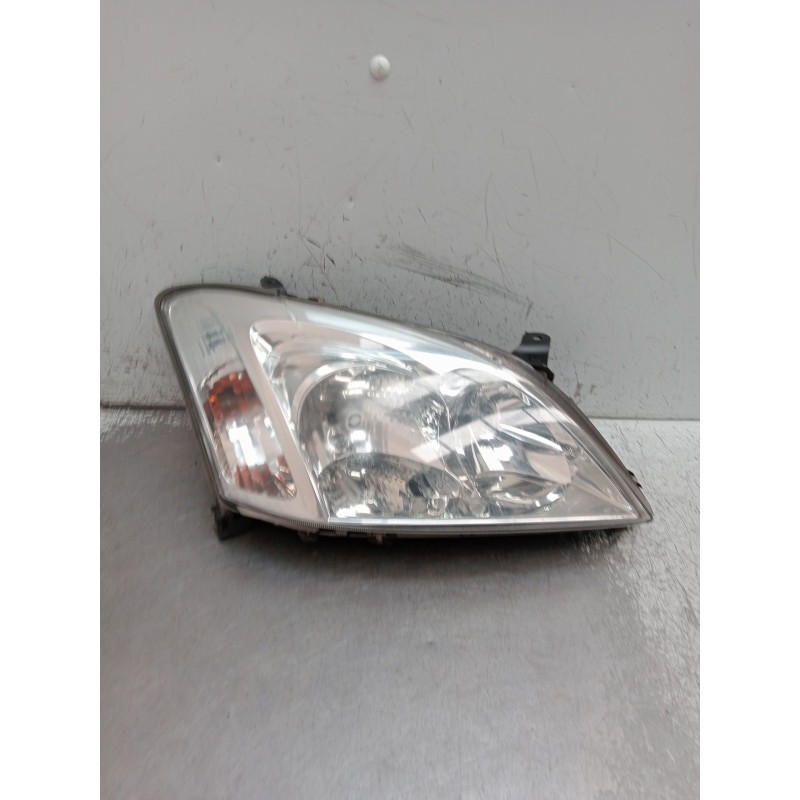 Recambio de faro derecho para toyota corolla (_e12_) 1.6 vvt-i (zze121_) referencia OEM IAM 89006309 811100215000 