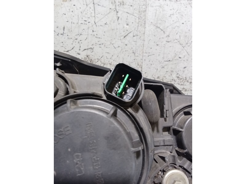 Recambio de faro izquierdo para hyundai sonata v (nf) 2.0 crdi referencia OEM IAM 921013KXXX  