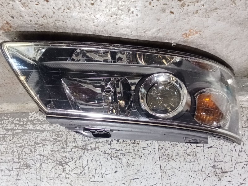 Recambio de faro derecho para hyundai sonata v (nf) 2.0 crdi referencia OEM IAM   