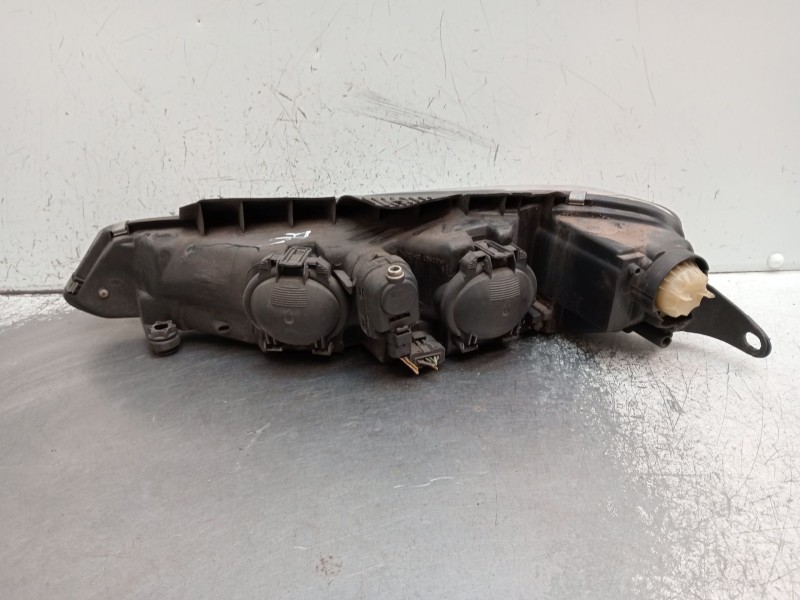 Recambio de faro derecho para peugeot 406 (8b) 2.0 hdi 110 referencia OEM IAM   