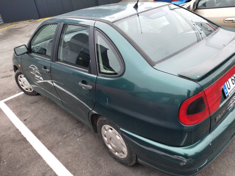 seat cordoba berlina (6k2) del año 1996