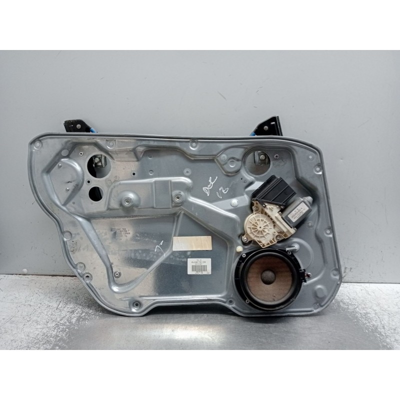 Recambio de elevalunas delantero izquierdo para seat cordoba (6l2) 1.4 16v referencia OEM IAM 6L4837751CM  