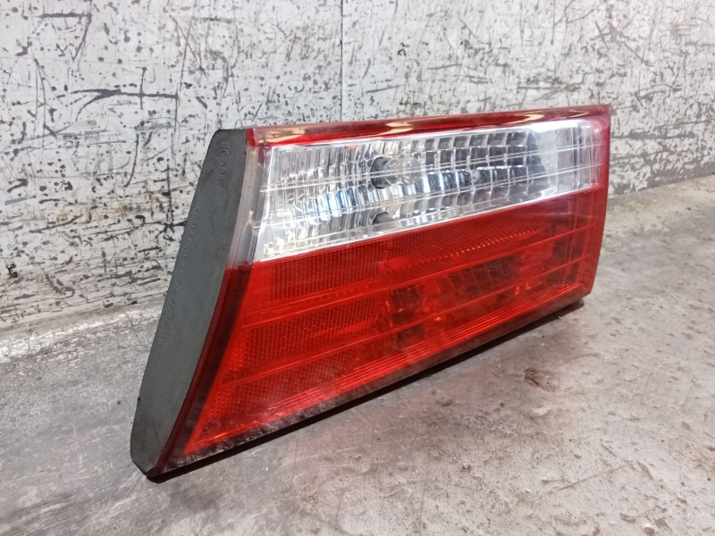 Recambio de piloto trasero derecho interior para hyundai sonata v (nf) 2.0 crdi referencia OEM IAM   