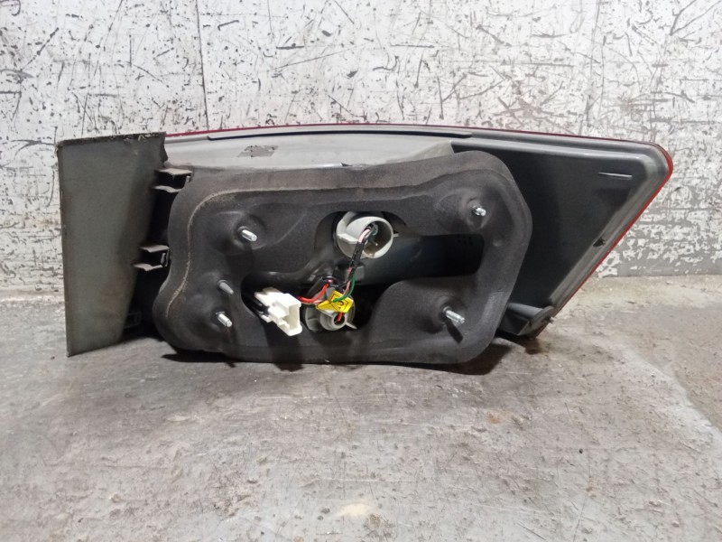 Recambio de piloto trasero izquierdo para hyundai sonata v (nf) 2.0 crdi referencia OEM IAM   