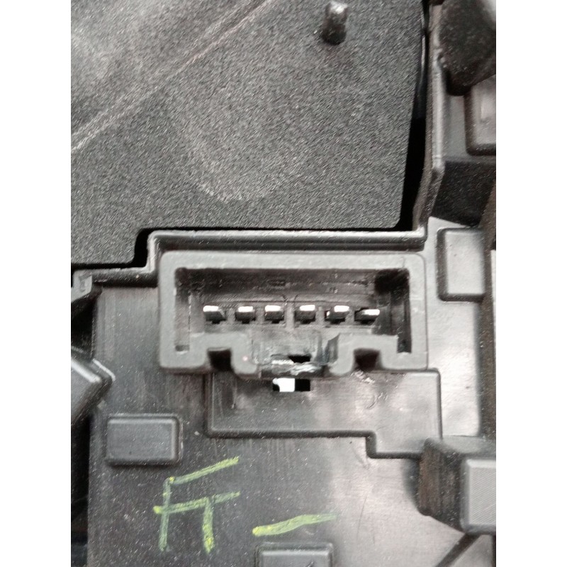 Recambio de piloto trasero izquierdo para toyota corolla (_e12_) 1.6 vvt-i (zze121_) referencia OEM IAM   