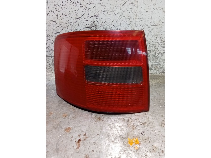 Recambio de piloto trasero izquierdo para audi allroad c5 (4bh) 2.5 tdi quattro referencia OEM IAM 4B9945095D  