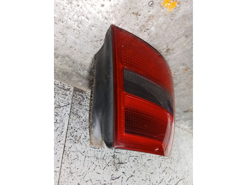 Recambio de piloto trasero izquierdo para audi allroad c5 (4bh) 2.5 tdi quattro referencia OEM IAM 4B9945095D  
