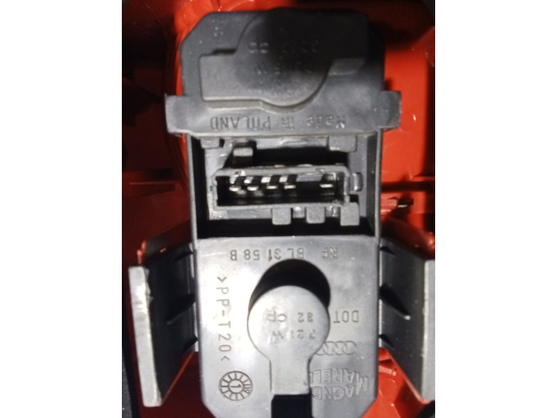 Recambio de piloto trasero izquierdo para audi allroad c5 (4bh) 2.5 tdi quattro referencia OEM IAM 4B9945095D  