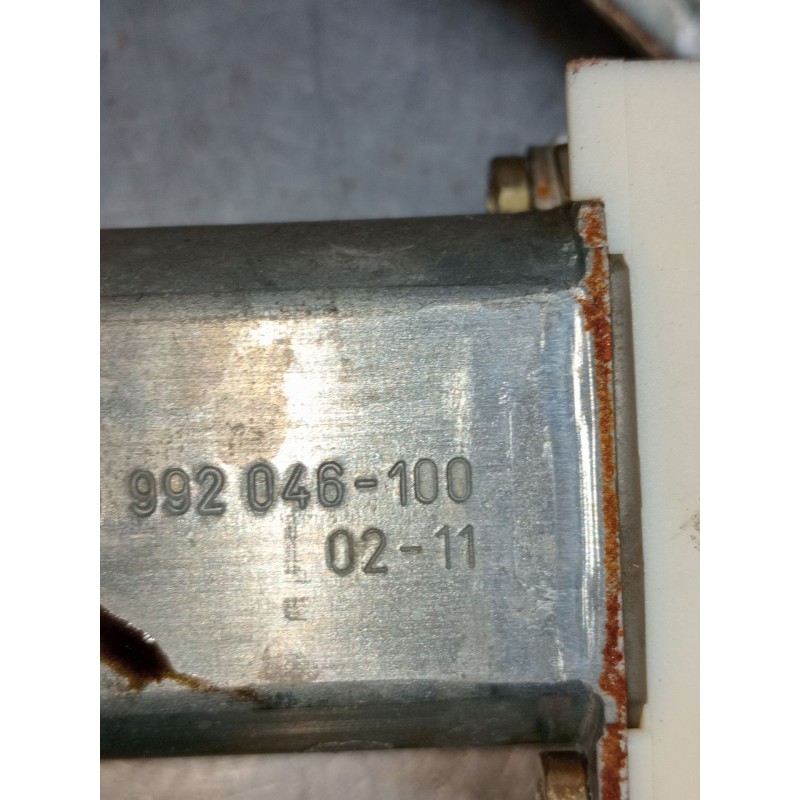 Recambio de elevalunas trasero izquierdo para toyota corolla (_e12_) 1.6 vvt-i (zze121_) referencia OEM IAM 992046100  