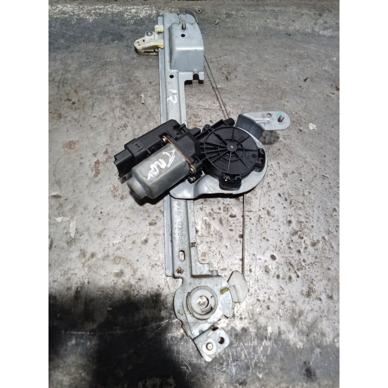 Recambio de mando elevalunas trasero izquierdo para renault grand scénic ii (jm0/1_) 1.9 dci (jm14) referencia OEM IAM   