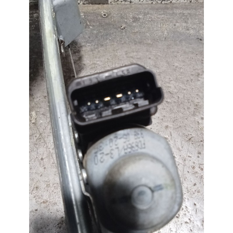 Recambio de mando elevalunas trasero izquierdo para renault grand scénic ii (jm0/1_) 1.9 dci (jm14) referencia OEM IAM   