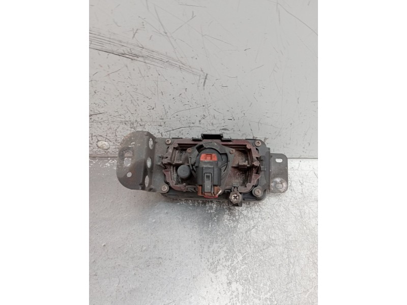 Recambio de faro antiniebla izquierdo para toyota corolla (_e12_) 1.6 vvt-i (zze121_) referencia OEM IAM   
