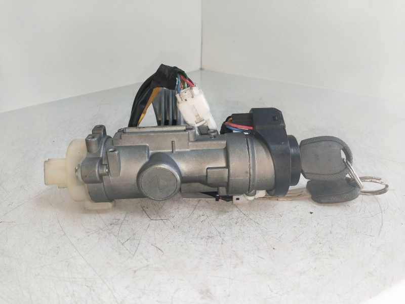 Recambio de conmutador de arranque para kia sportage 2.0 crdi referencia OEM IAM   