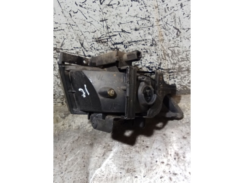 Recambio de faro antiniebla izquierdo para hyundai sonata v (nf) 2.0 crdi referencia OEM IAM   