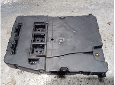 Recambio de caja reles / fusibles para renault grand scénic ii (jm0/1_) 1.9 dci (jm14) referencia OEM IAM 8200724372 S118400250H