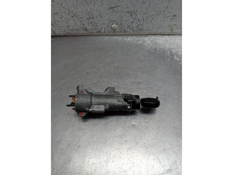 Recambio de conmutador de arranque para seat cordoba (6l2) 1.4 16v referencia OEM IAM 4B0905851C  
