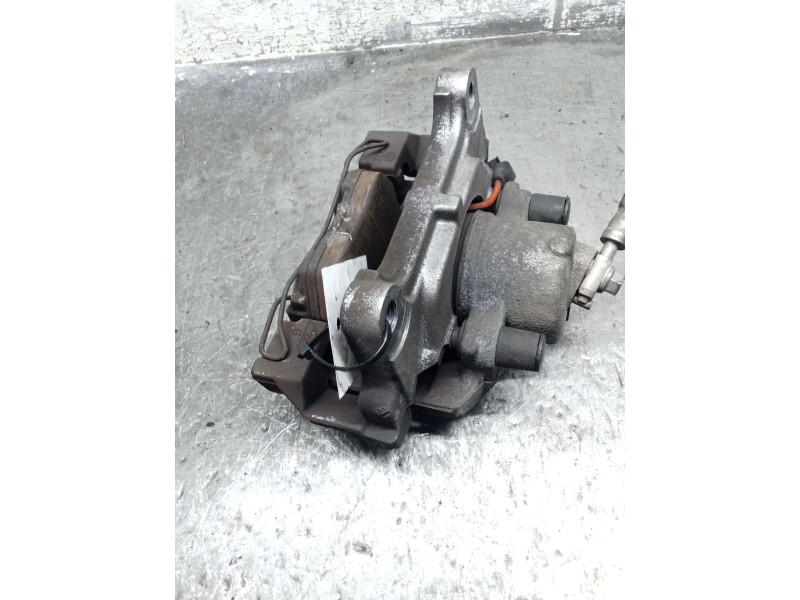 Recambio de pinza freno delantera izquierda para volkswagen passat cc b6 (357) 2.0 tdi referencia OEM IAM   