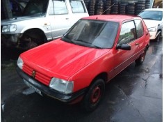 peugeot 205 berlina del año 1992